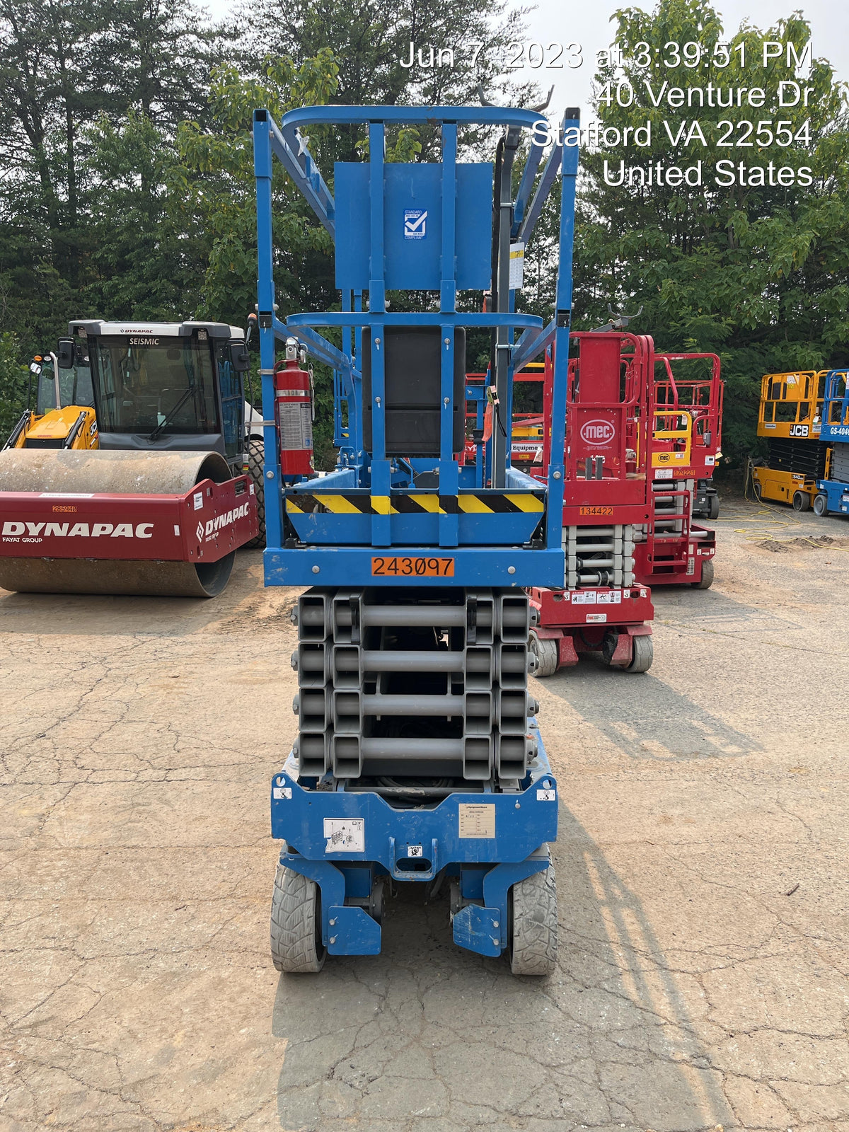 2022 GENIE GS-3232