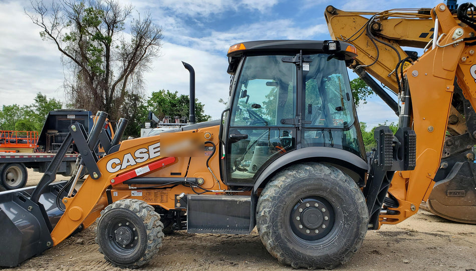 2022 CASE 580N EP - Extendable Backhoe