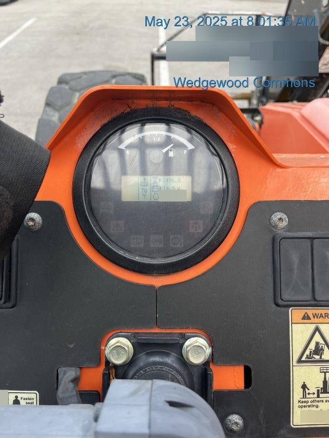 2020 SKYTRAK 8042