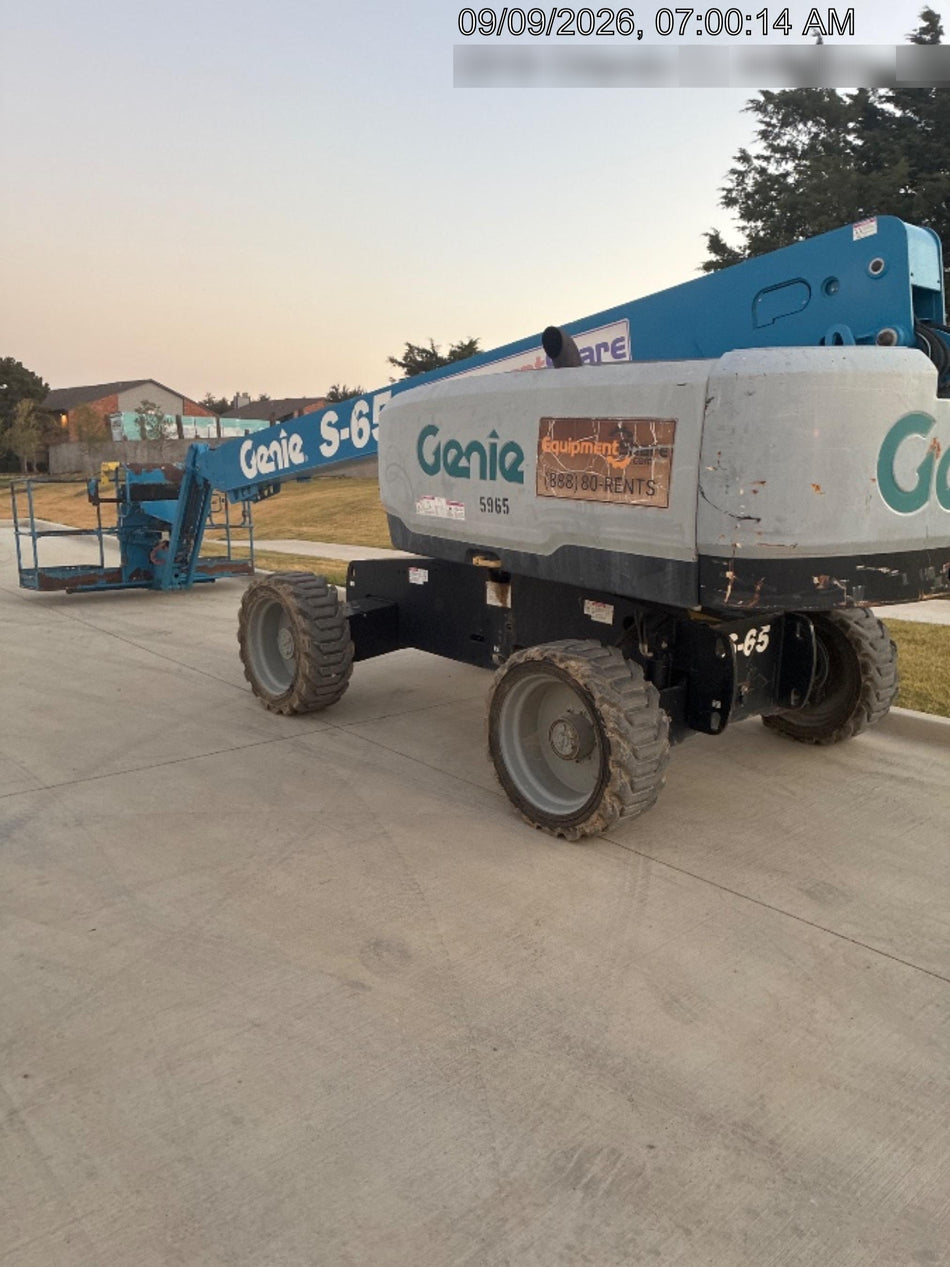 2017 GENIE S-65
