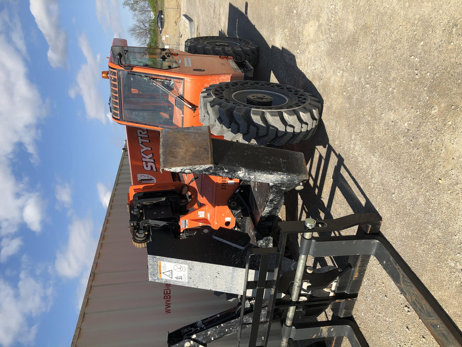 2019 SKYTRAK 10054