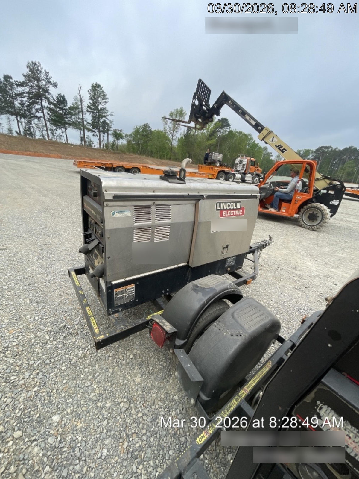 2018 Lincoln Electric Vantage 322 Lincoln Vantage 322 Welder Ready Pak 3 - Vantage 322, Trailer, Fender and light kit, Cable rack