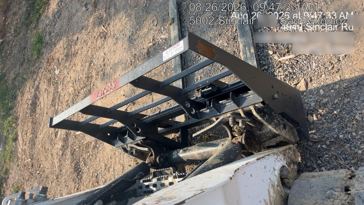 2026 ARROW MATERIAL HANDLING 48" Pallet Forks - Arrow