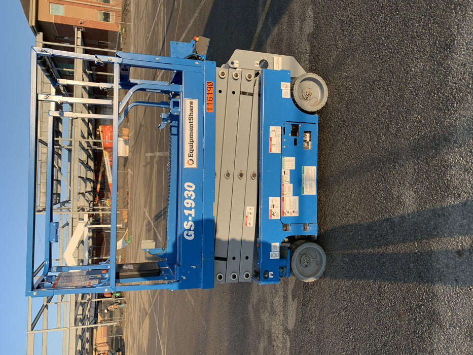 2020 Genie GS-1930 Solid Non Marking Tires, Beacon, Folding rails with half height swing gate