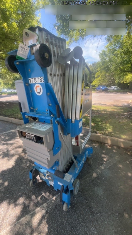 2021 GENIE AWP-30S DC