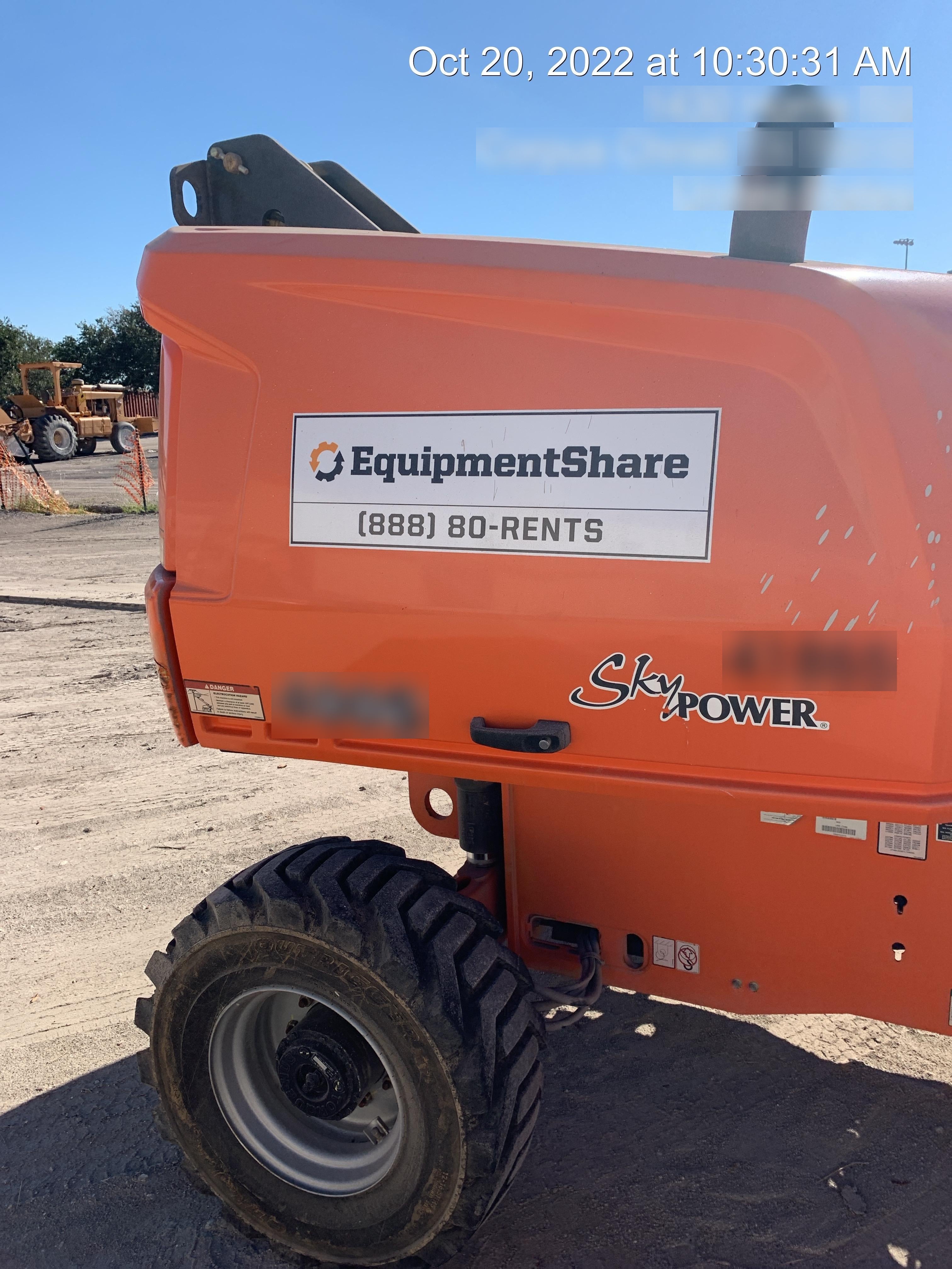 2019 JLG 400S