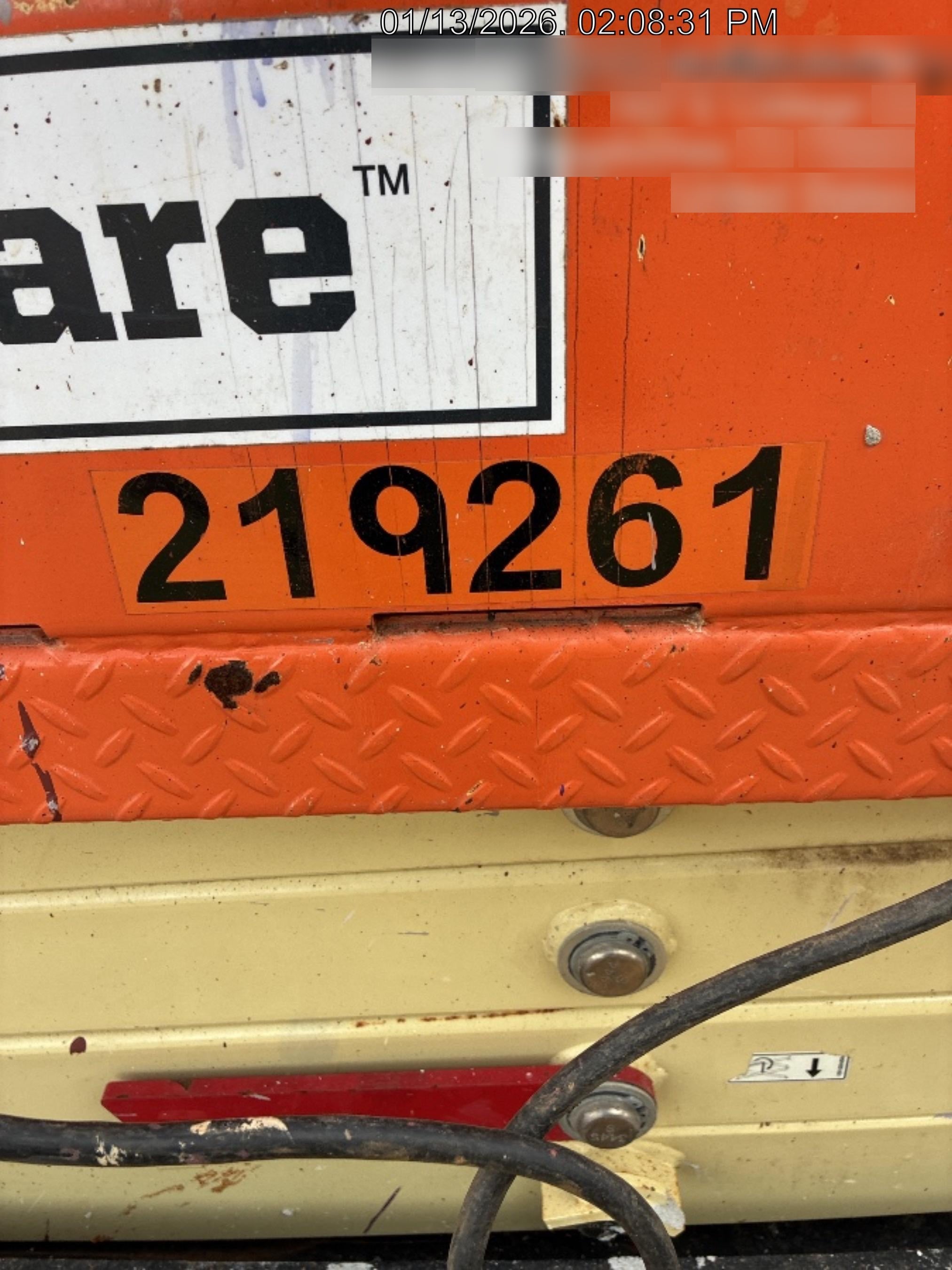 2022 JLG ES1932