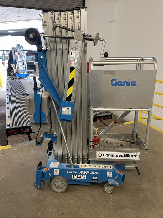 2021 GENIE AWP-30S DC