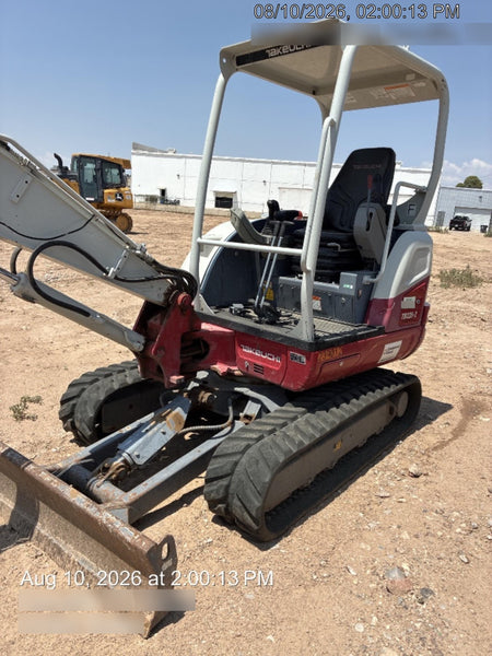 2022 TAKEUCHI TB235-2R
