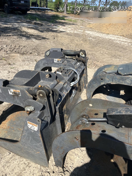 2020 PALADIN 72" Scrap Grapple Bucket - Paladin