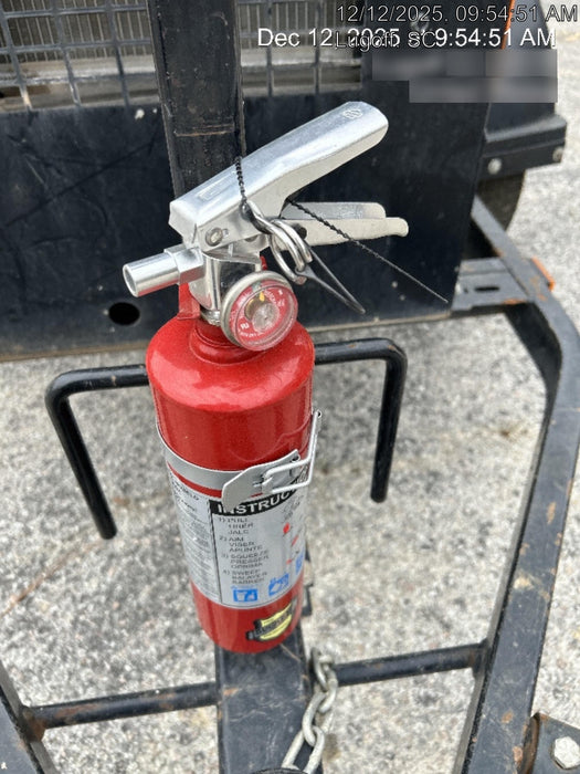 2021 Lincoln Electric Vantage 322 Vantage 322 Ready Pak 3 w/ Decals, ORANGE (includes trailer, cable rack, fender light kit) NO Telematics