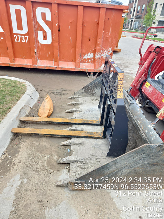 2024 PALADIN 48" Pallet Forks - Paladin