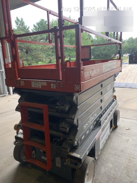 2022 SKYJACK SJ4740