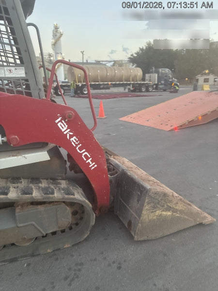 2020 Takeuchi TL8R2-R Canopy, Manual QC