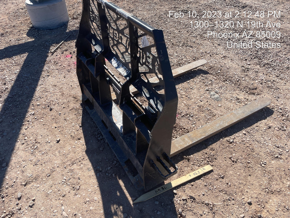 2021 PALADIN 48" Pallet Forks - Paladin