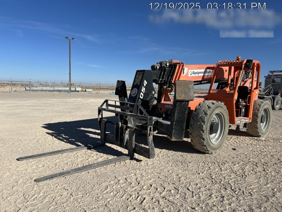 2020 Skytrak 12054 74Hp, Canopy, FF Tires, Work Lights, Beacon, Aux Hydraulics, Back up Alarm, Lifting Eye, ES Decals