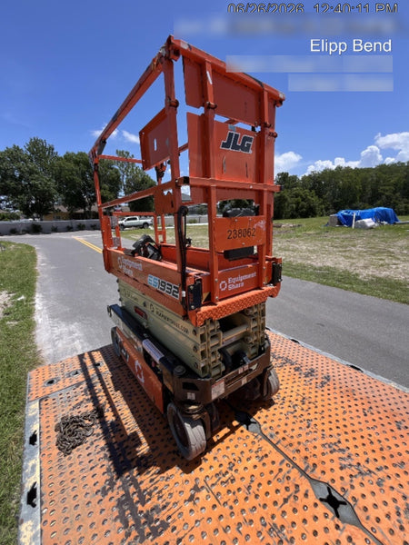 2022 JLG ES1932