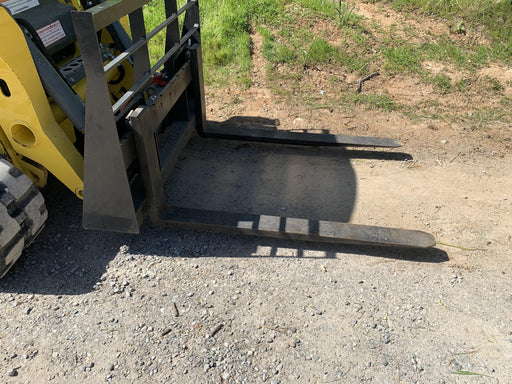 2020 ARROW MATERIAL HANDLING 60" Pallet Forks - Arrow