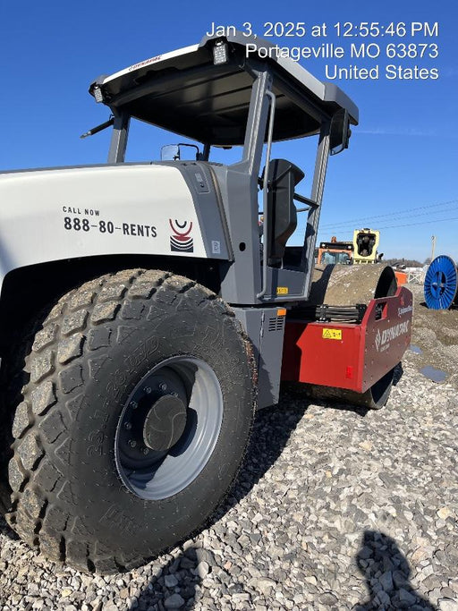 2024 DYNAPAC CA2500D