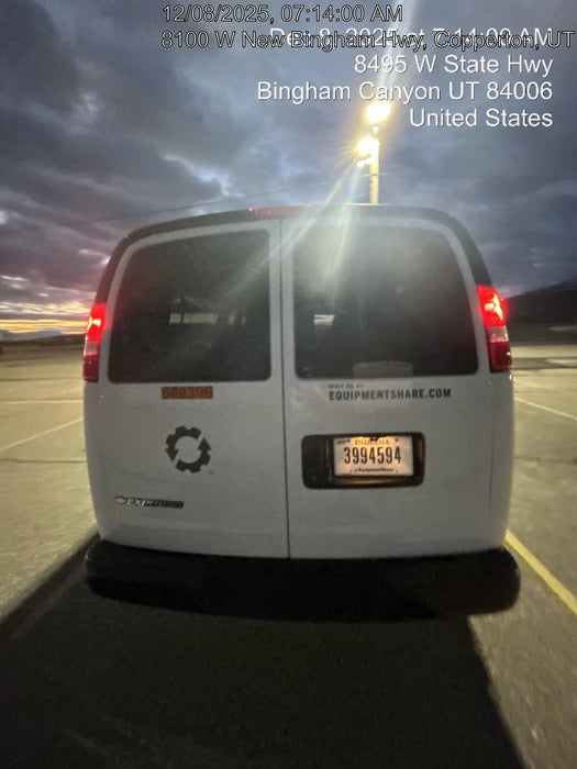 2025 CHEVROLET Express Van - Rental