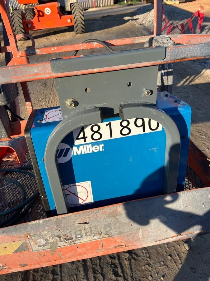 2024 MILLER CST 280