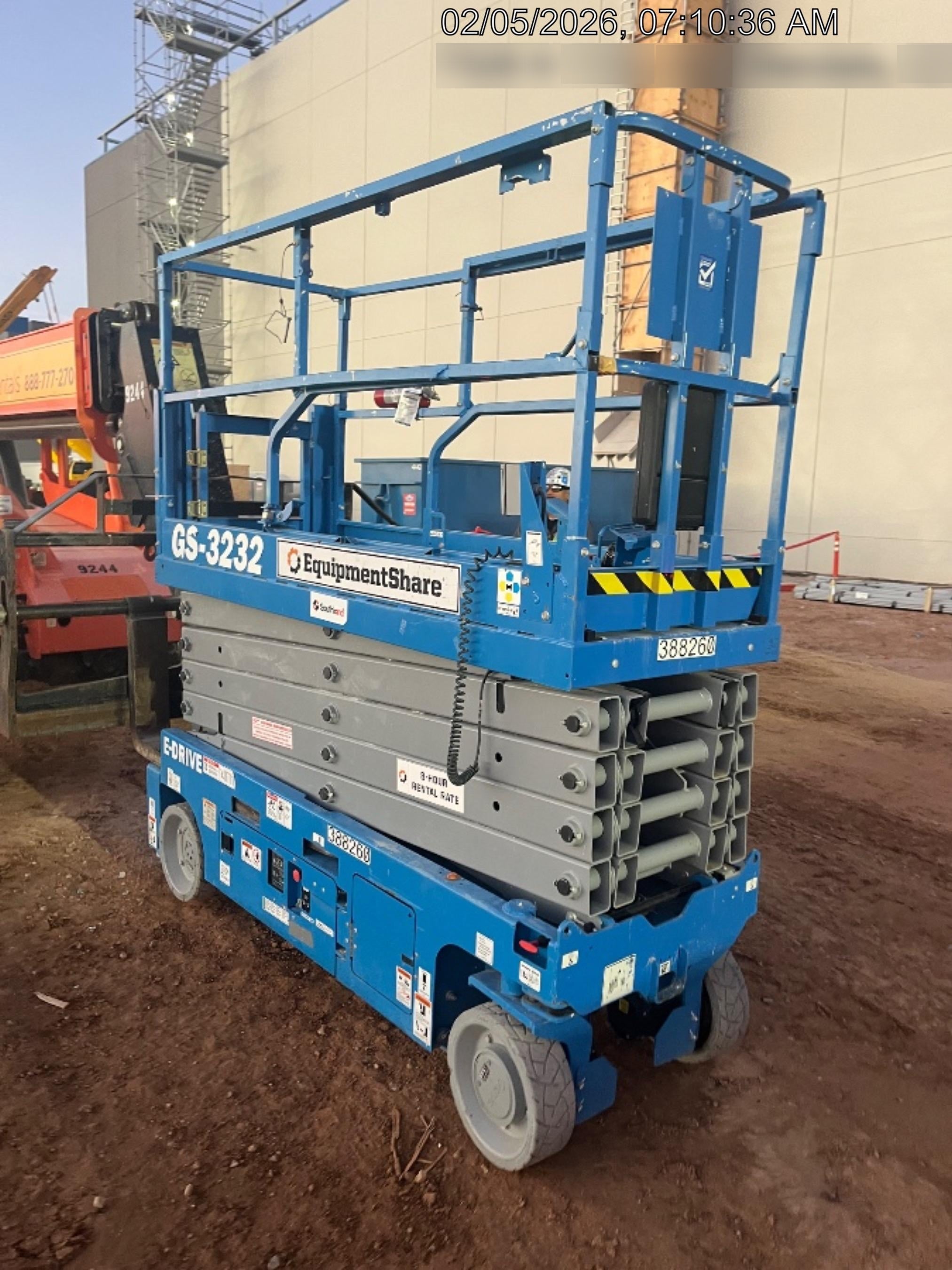 2024 GENIE GS-3232