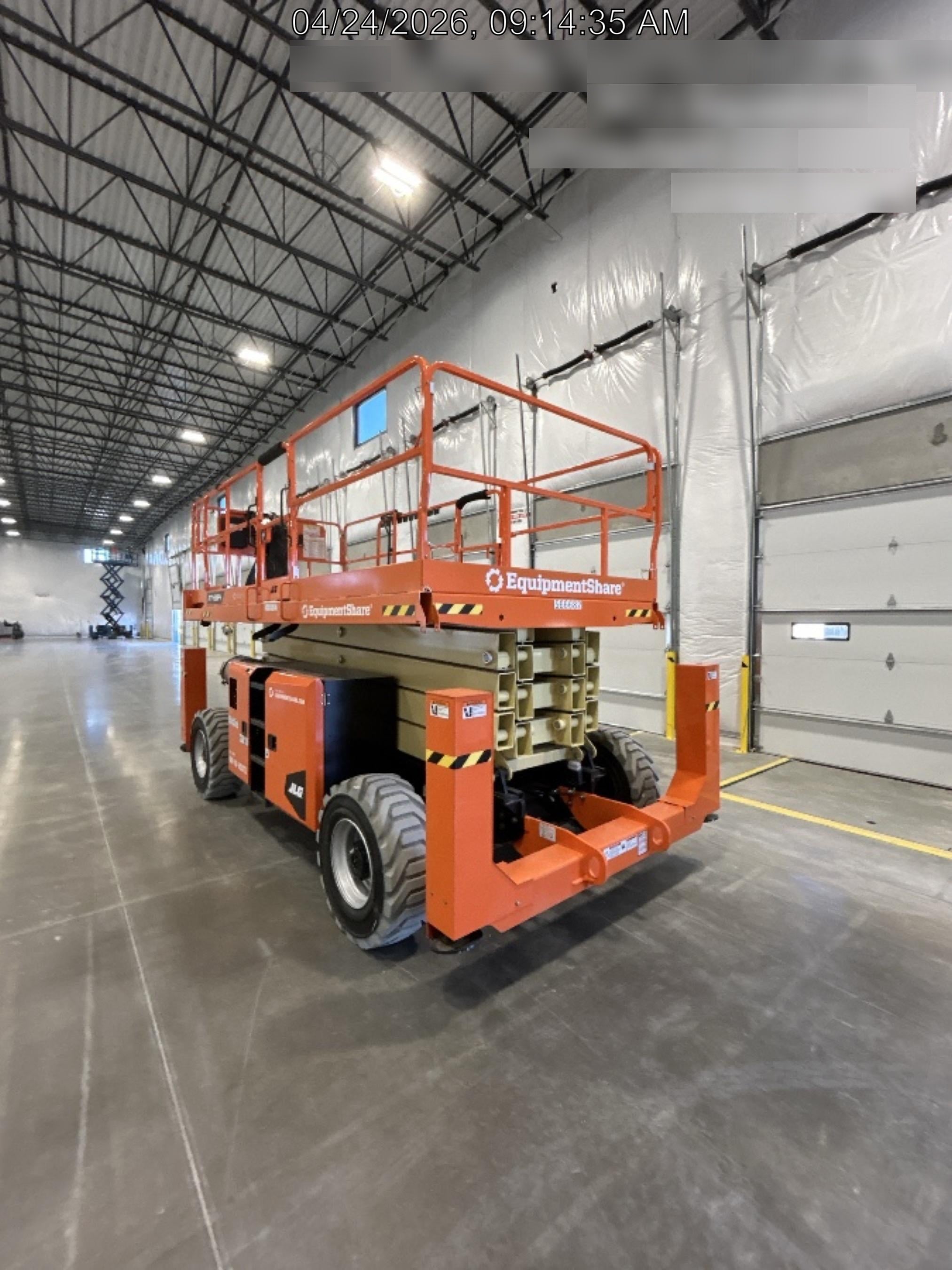 2025 JLG RT4394