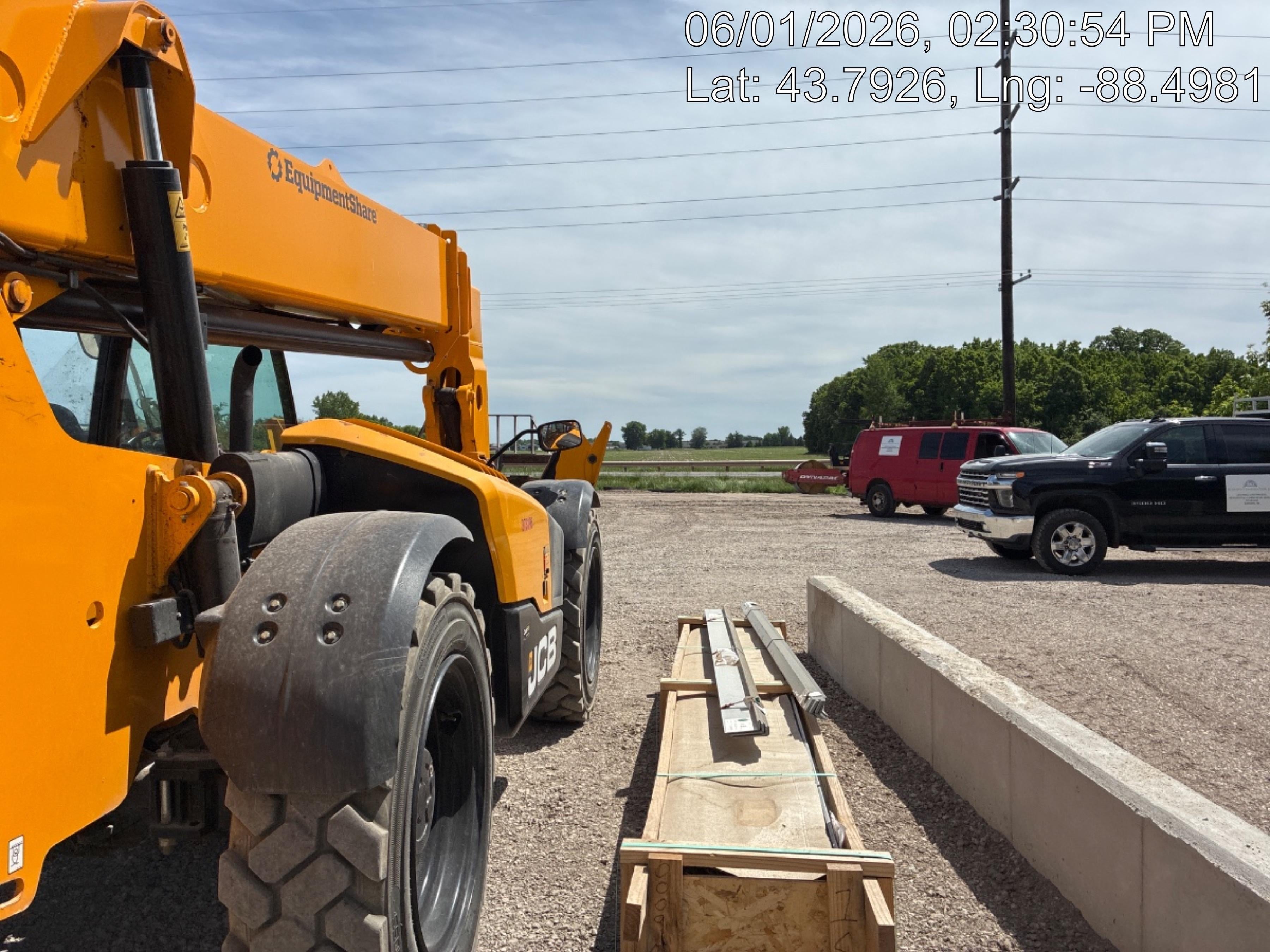 2024 JCB 510-56