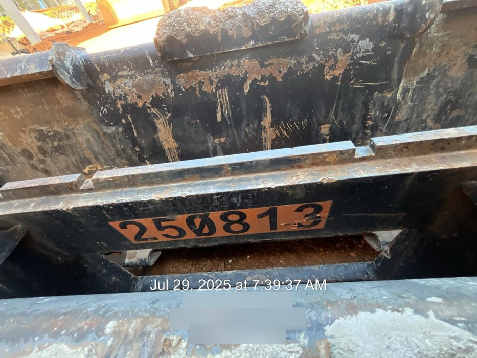 2022 ARROW MATERIAL HANDLING 48" Pallet Forks - Arrow