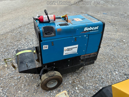 2019 Miller Electric BOBCAT 250 951600 PKG-250 amp Propane Welder, Standard w/Running Gear, Bracket, Hose"250 amp Propane Welder, Standard w/Running Gear, Bracket, Hose