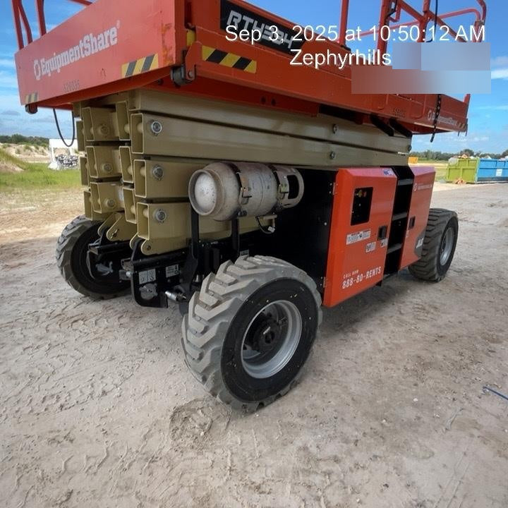 2025 JLG RT4394