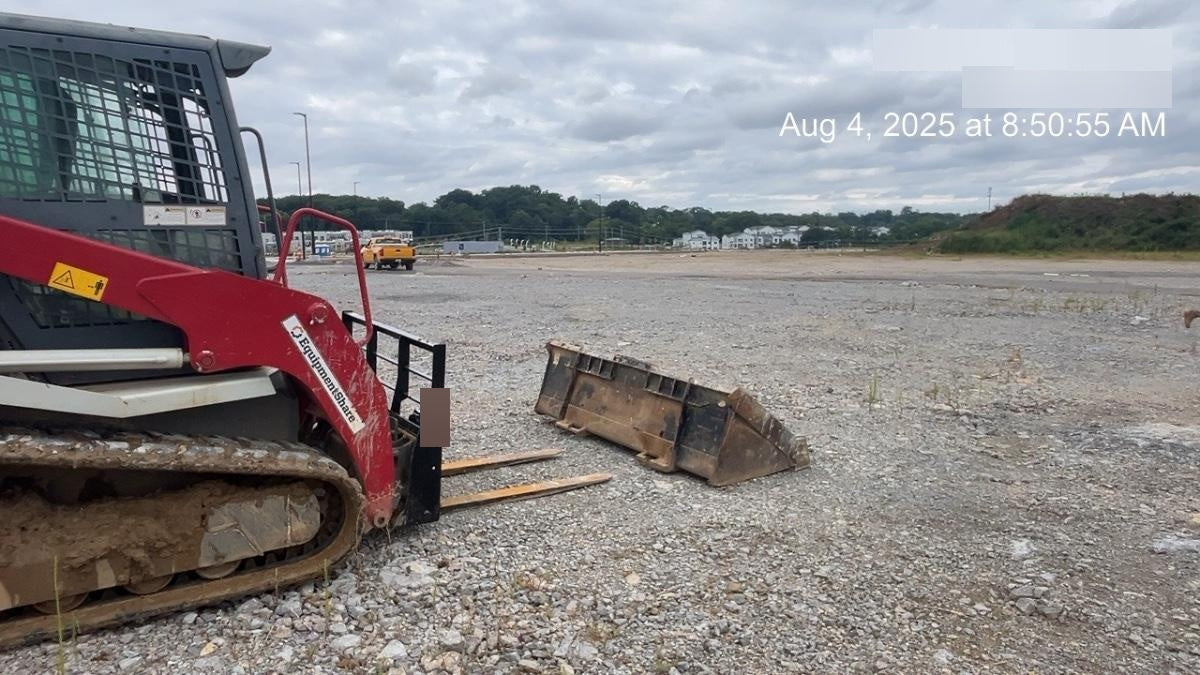 2025 ARROW MATERIAL HANDLING F5100CB