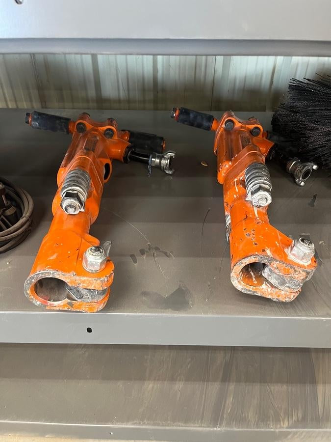 2024 MICHIGAN PNEUMATIC ES-TPB60-118-TRACKER