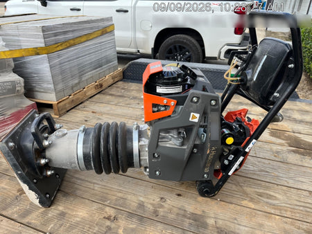 2024 HUSQVARNA LT6005