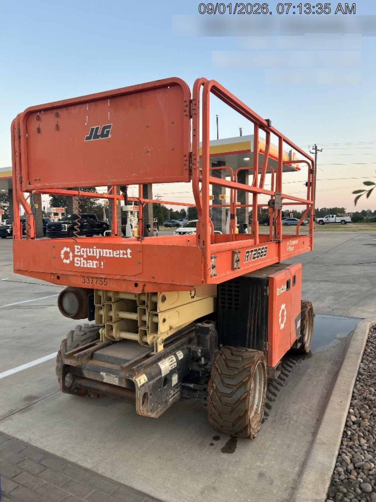 2023 JLG RT2669