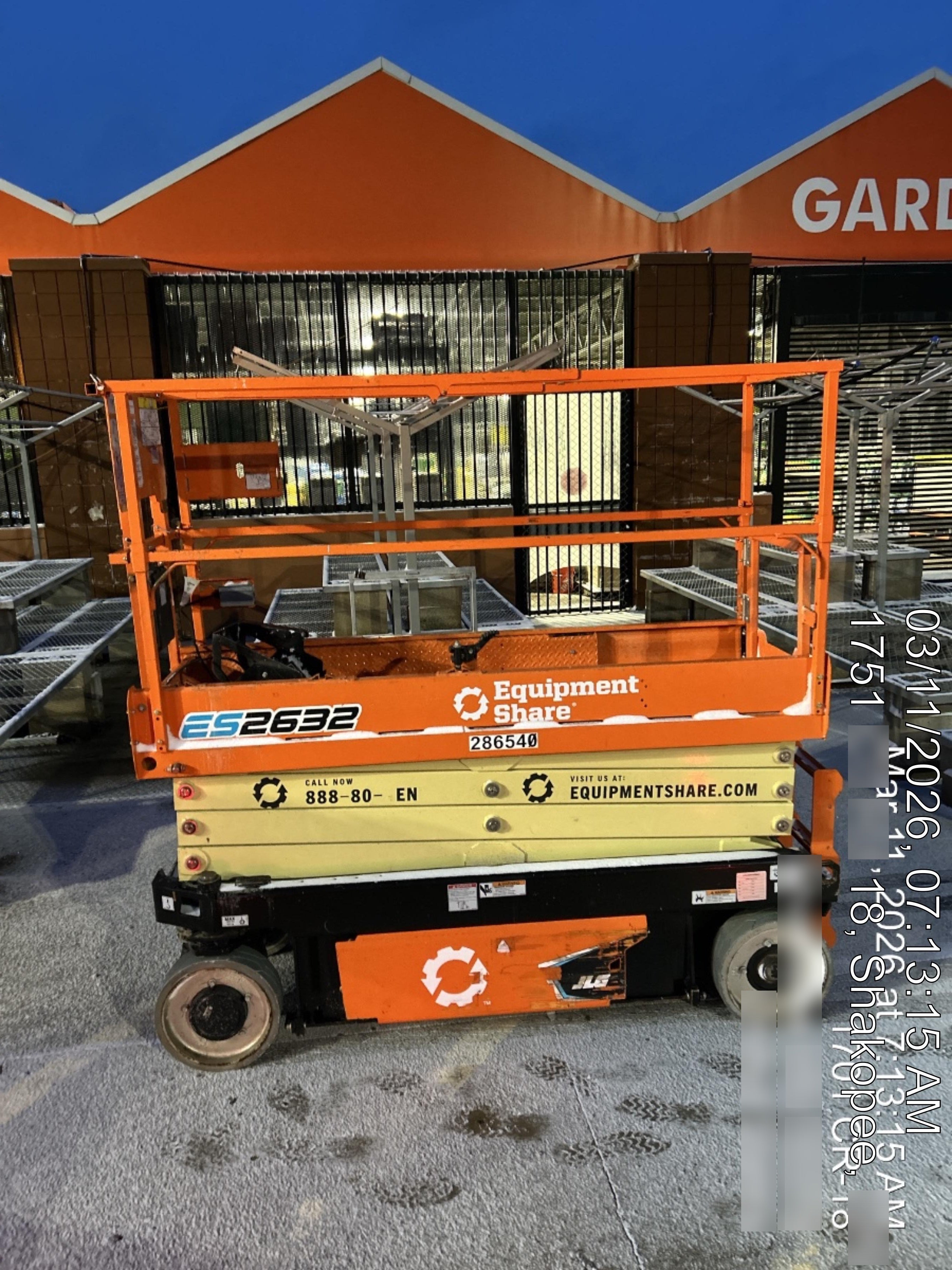 2022 JLG ES2632