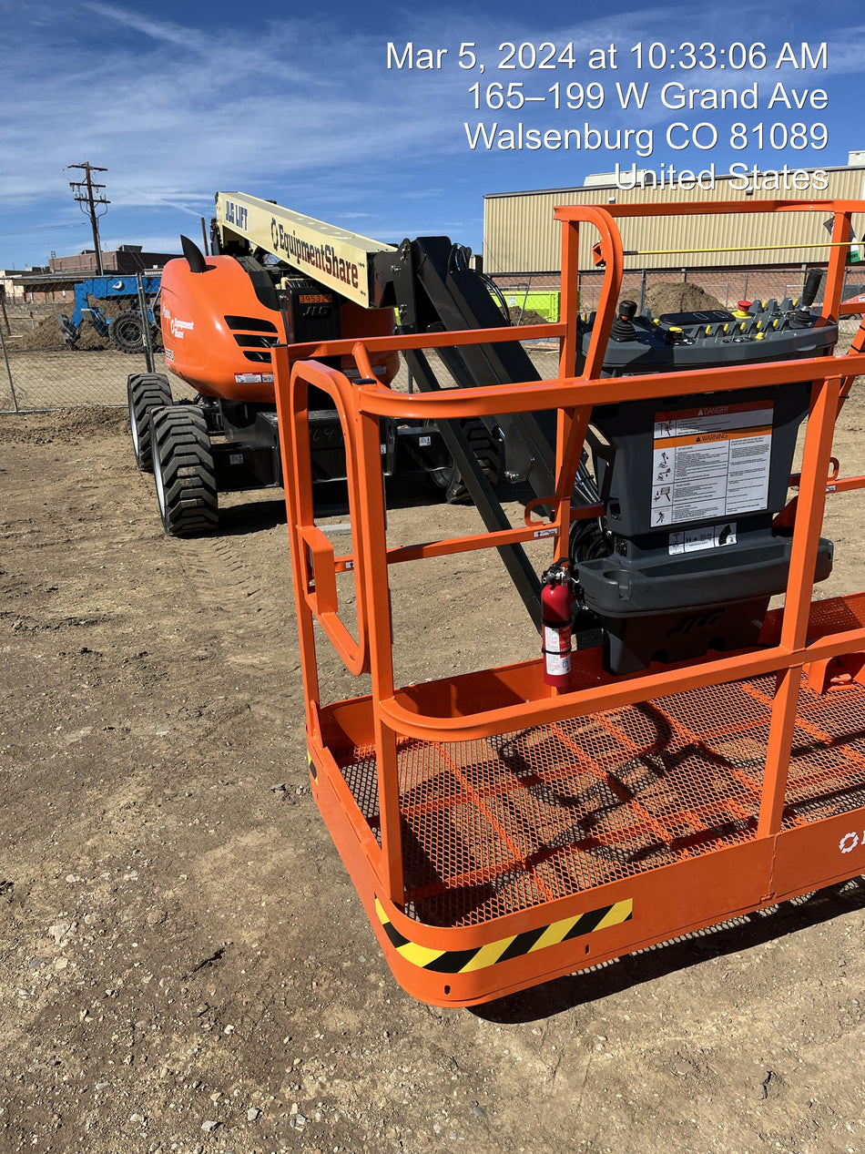 2024 JLG 600AJ