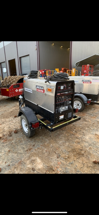 2019 Lincoln Electric Vantage 322 Ready-Pak 3, Two Wheel Trailer, Fender and Light Kit, Cable Rack