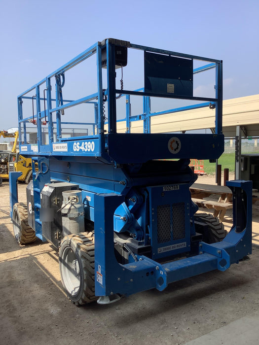 2020 GENIE GS-4390 RT