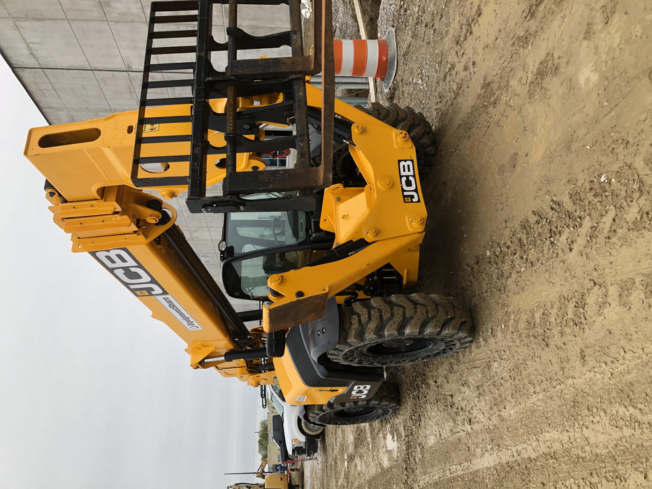 2019 JCB 510-56 74 HP w/CAB/HVAC, Beacon, Worklights, Aux Hydraulics, Solid Tires 72" Carriage/60" Forks