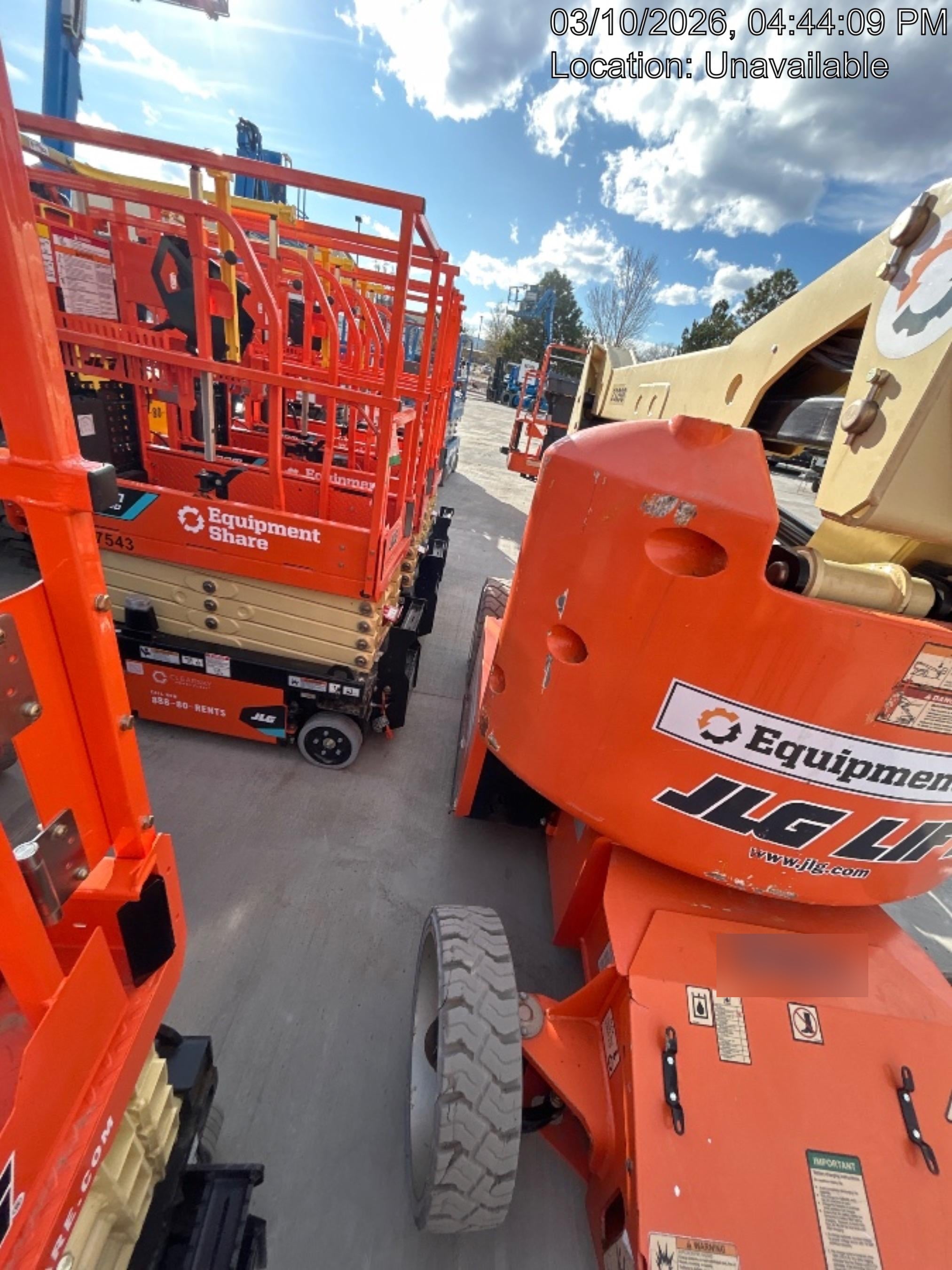 2019 JLG E400AJPN
