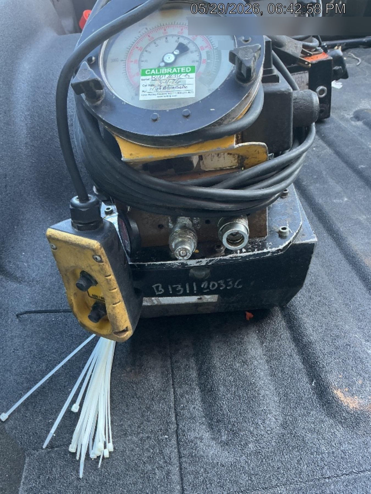 2040 ENERPAC ZU4208BB-QH