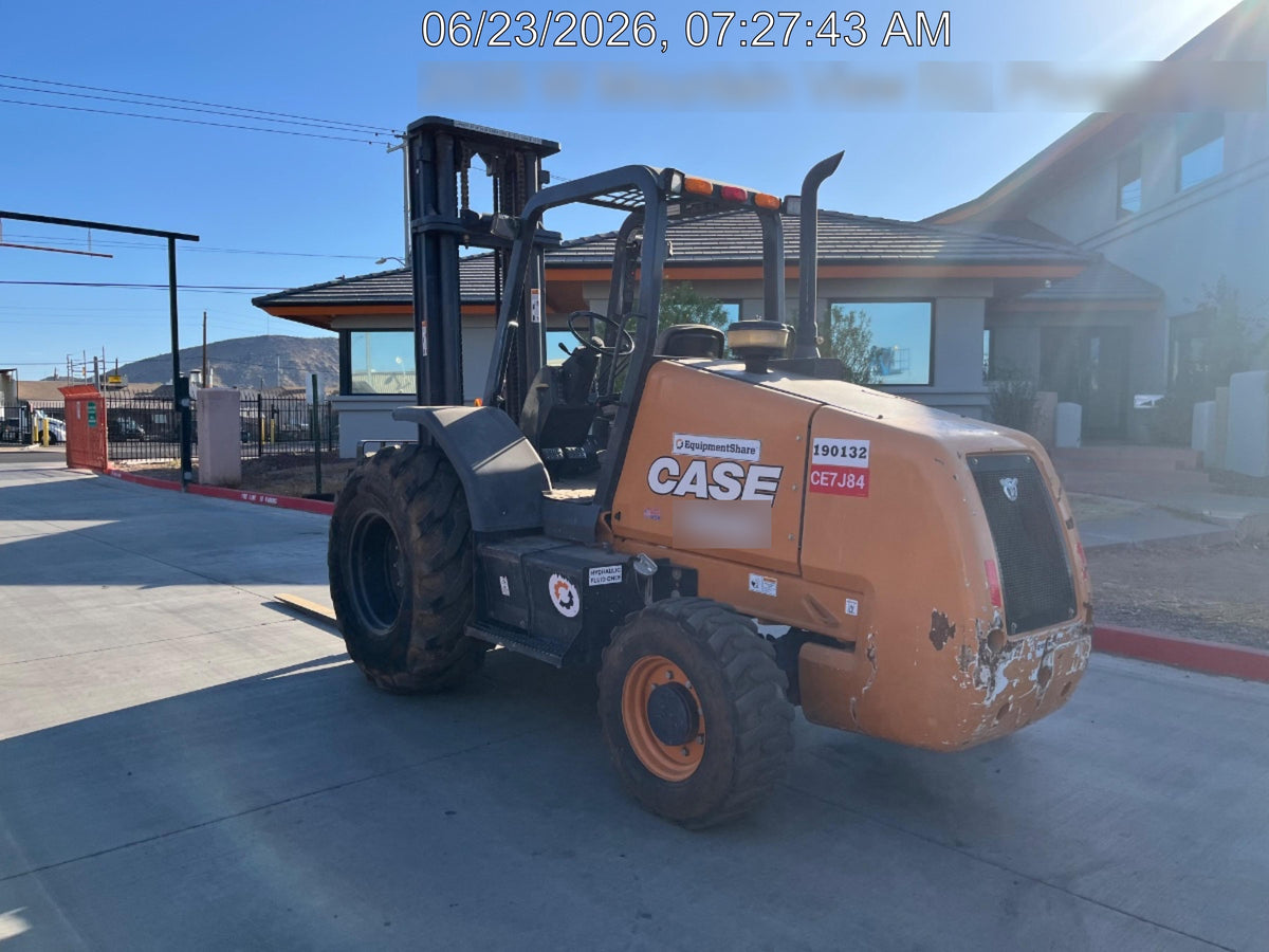 2021 CASE 588H