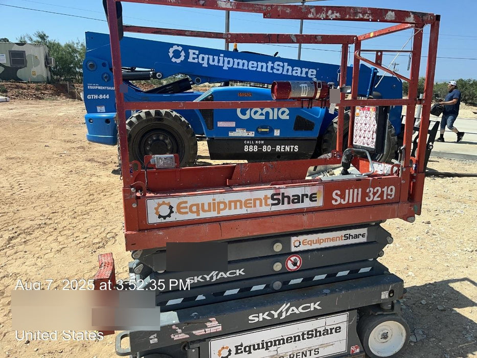 2019 Skyjack SJIII-3219 Skyjack SJIII3219 Standard w/Trojan Batteries