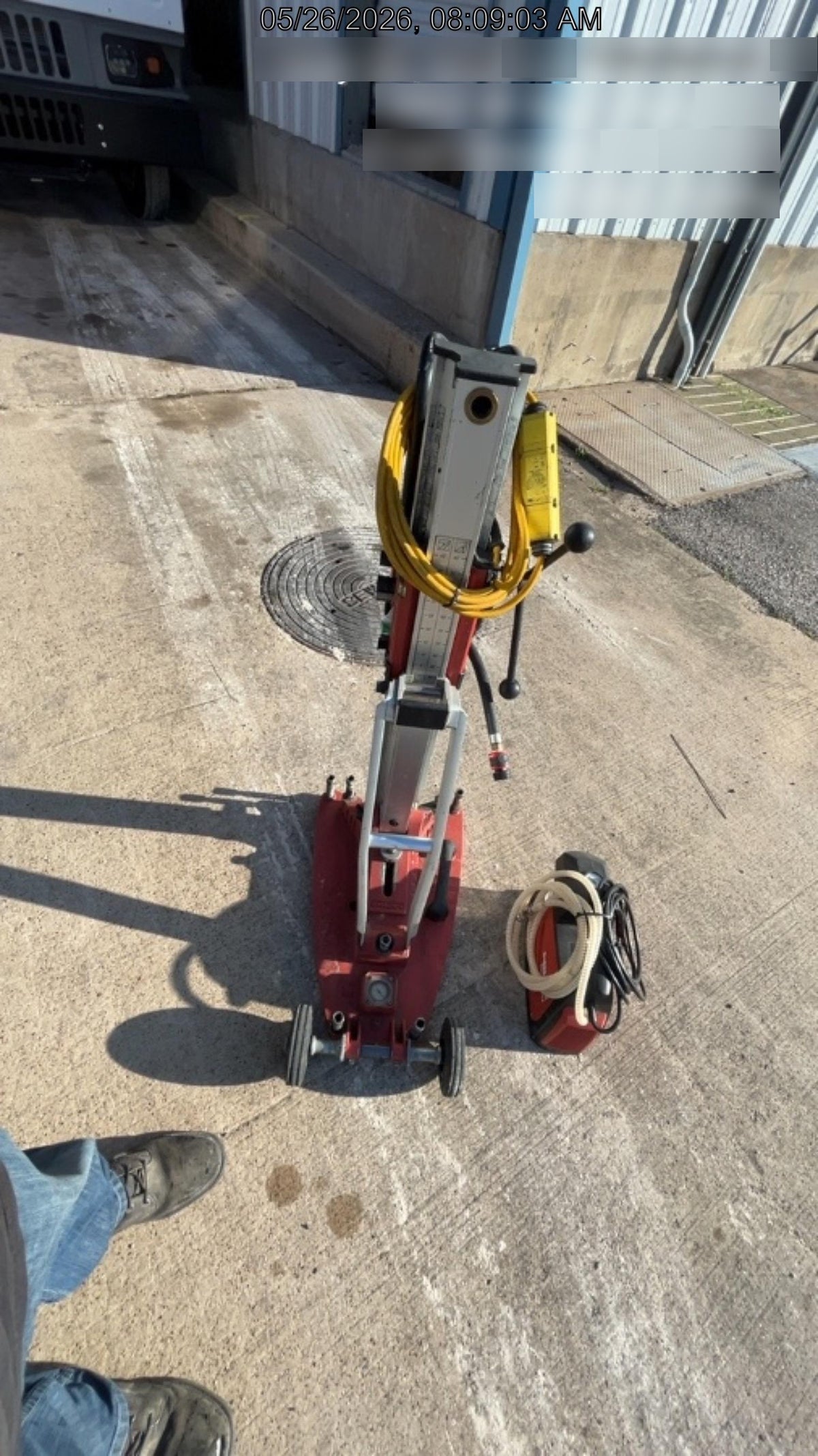 2022 HILTI DD250E