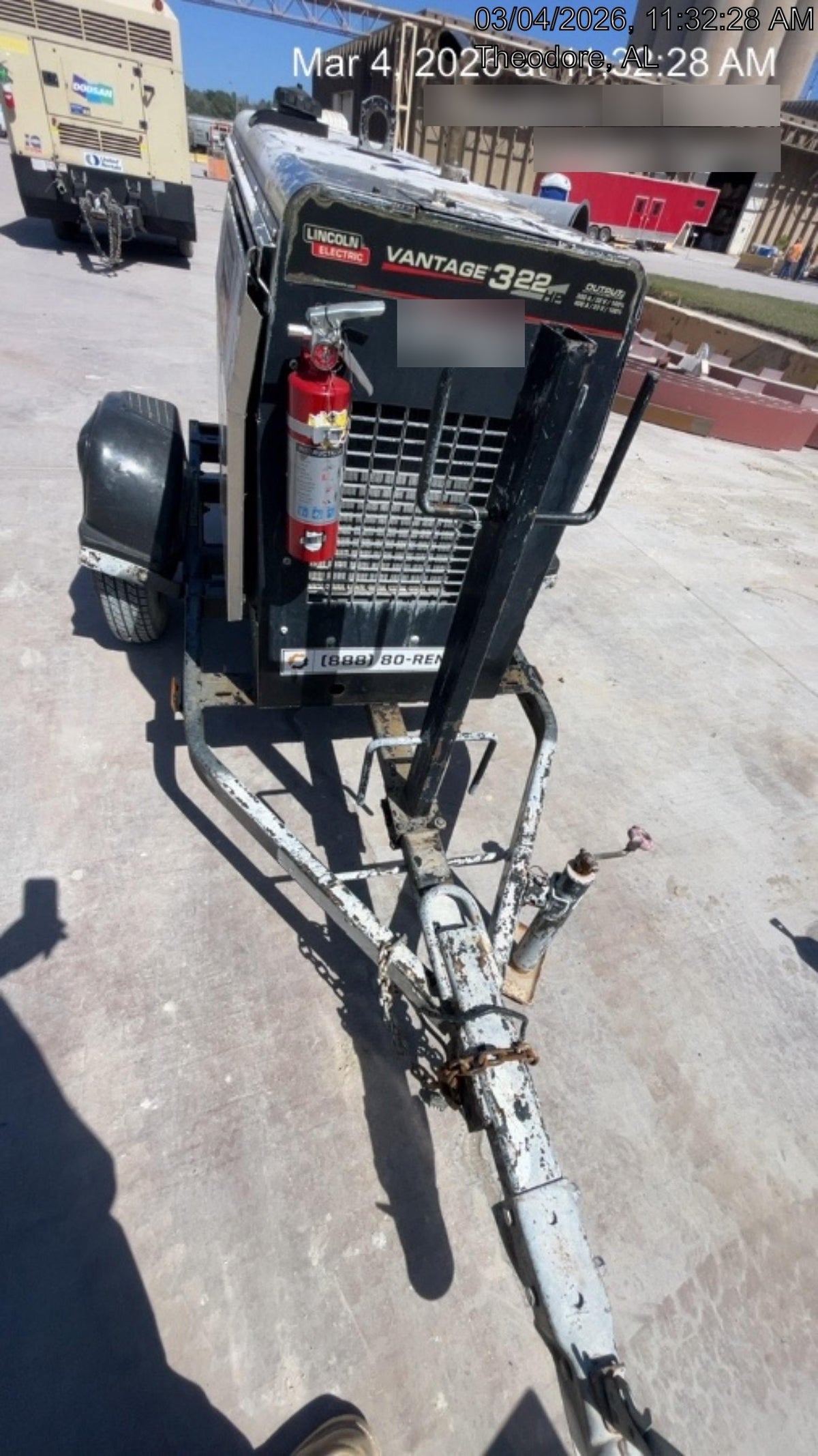 2019 Lincoln Electric Vantage 322 Welder Ready-Pak 3, Two wheel trailer, Fender and Light kit, Cable Rack