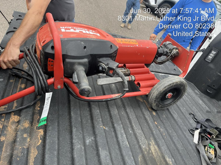 2020 HILTI TE 3000-AVR