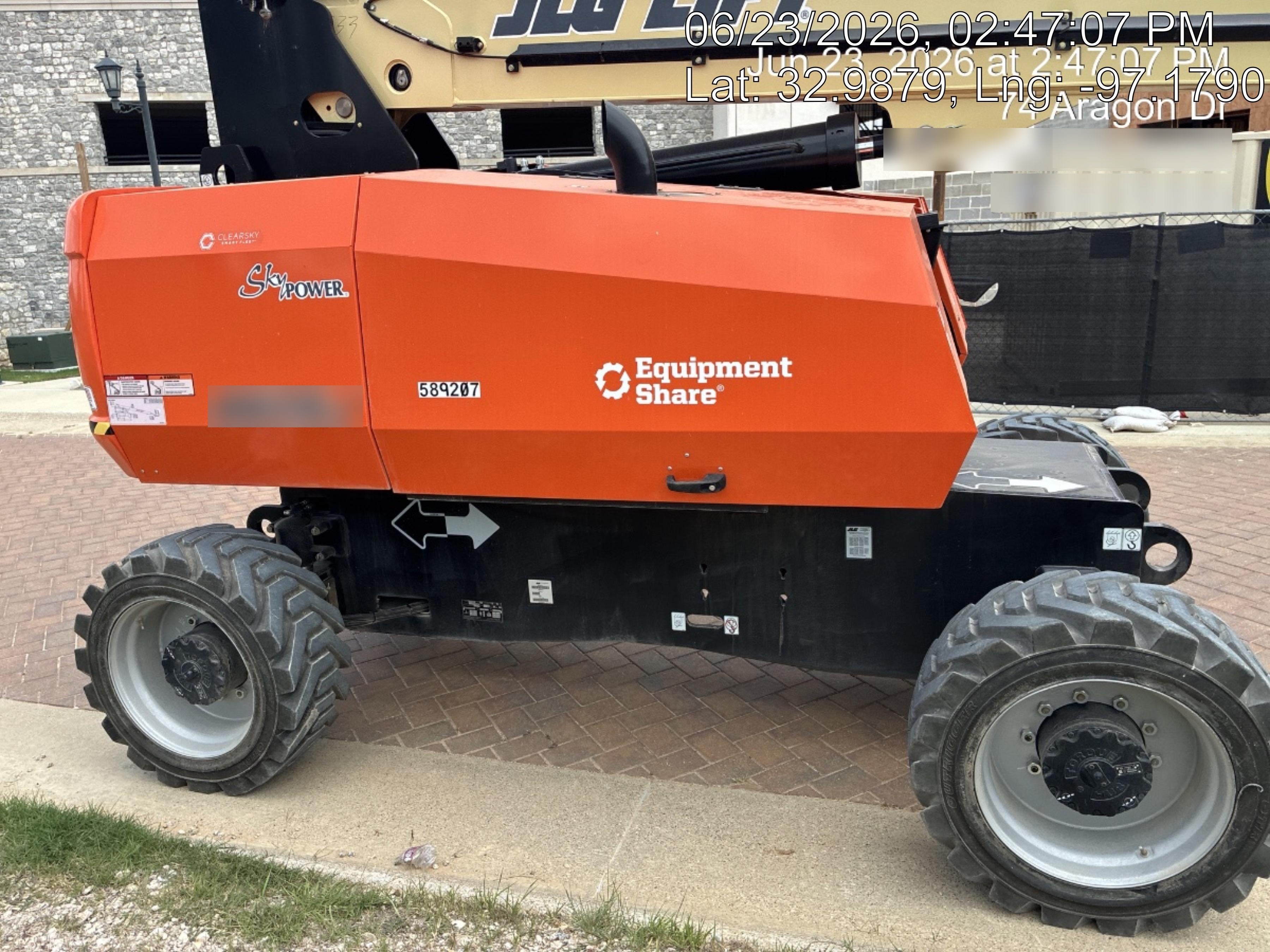 2025 JLG 860SJ
