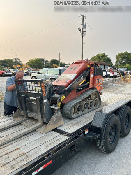 2020 DITCH WITCH SK800A