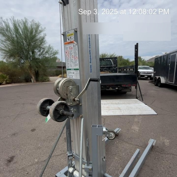 2023 GENIE SLC-24